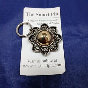 The Smart Pin Vintage Eyeglass Holder Brooch Retro Gold Tone Jewelry